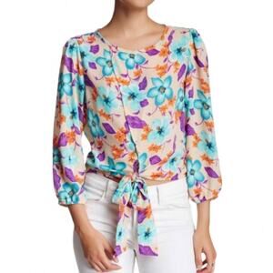 NWOT H.I.P floral wrap 3/4 sleeve blouse.  Size S.